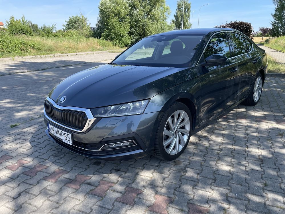 Skoda octavia IV salon PL jeden uzytkownik wersja style matrix full