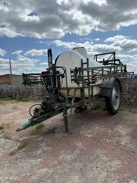 Оприскувач ОП 3000