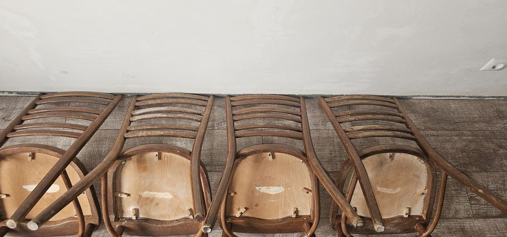 Стілець/стільці в ретро стилі. Усього 4 шт.