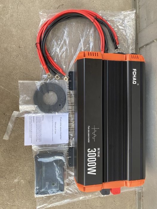 Продам інвертор перетворювач напруги 12v на 220v FCHAO 3000/6000