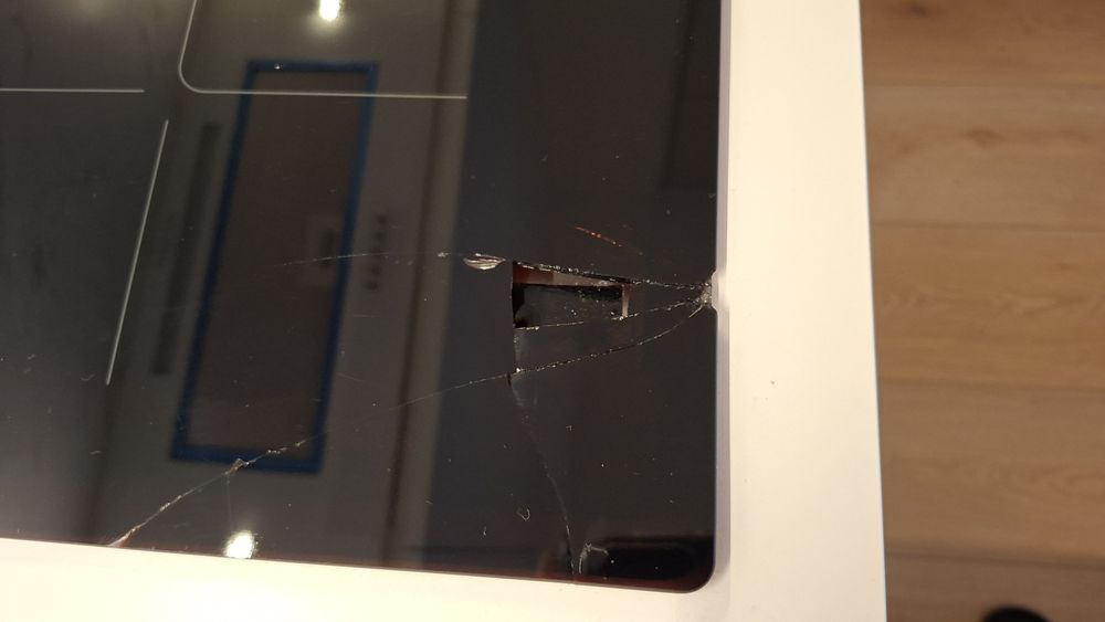 Płyta indukcyjna Bosch, sprawna, pęknięta