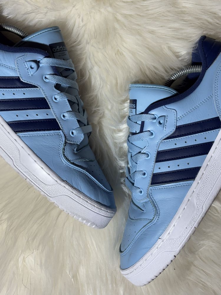 Кроссовки Adidas Rivalry Low Оригинал
