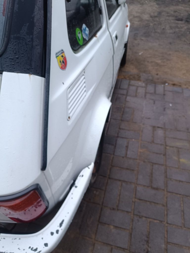 Fiat 126p ważne OC i przegląd Sprzedam zamienię CZYTAJ OPIS