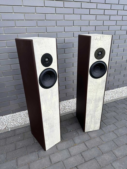 Kolumny USHER diy