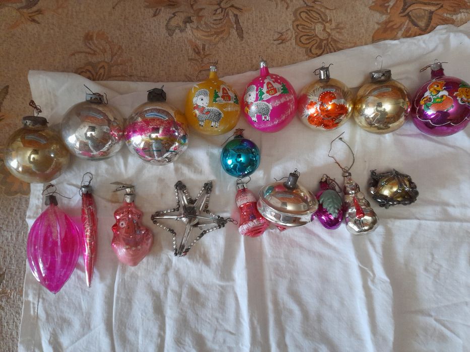 Продам  елочные игрушки