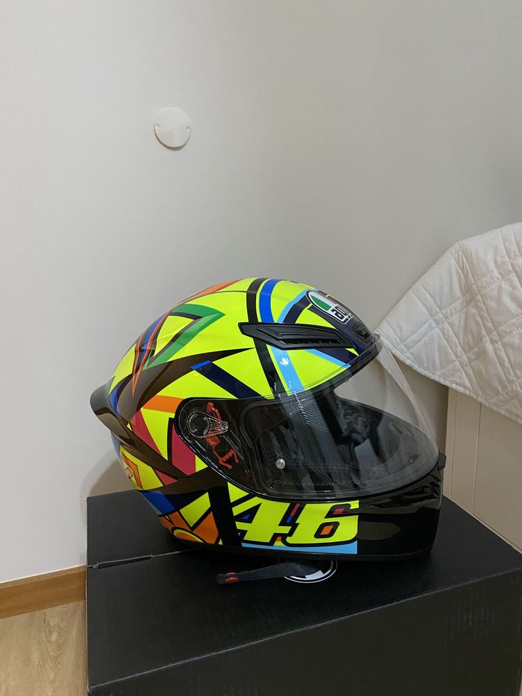 Capacete AGV k1