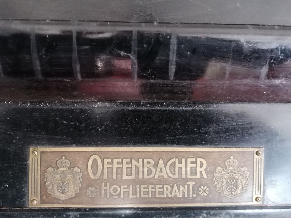 Старинное Пианино