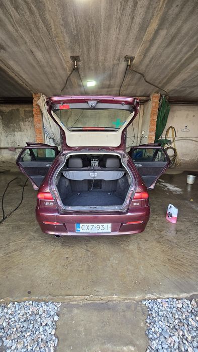 Продам Альфа Ромео 156