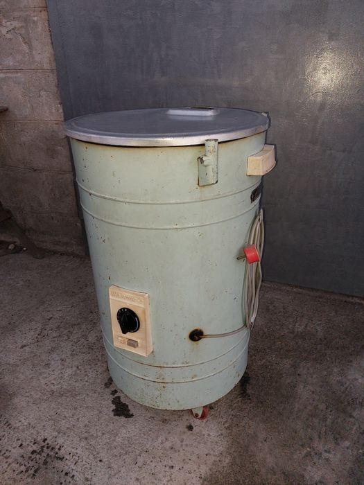 Стиральная машина-полуавтомат  ТАВРИЯ - 2 .