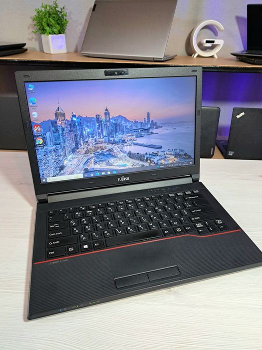 Ноутбук Fujitsu E544/i5-4210M/8 Gb/SSD 128 Gb/Intel HD 4600 до 2 Gb