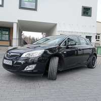 Opel Astra 1.6T benzyna 180koni w bogatej wersji