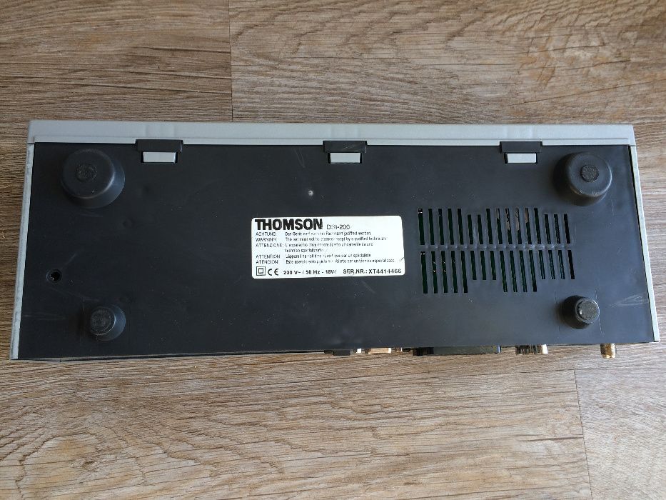 Тюнер Германия спутниковый Satellite receiver THOMSON DSI-200