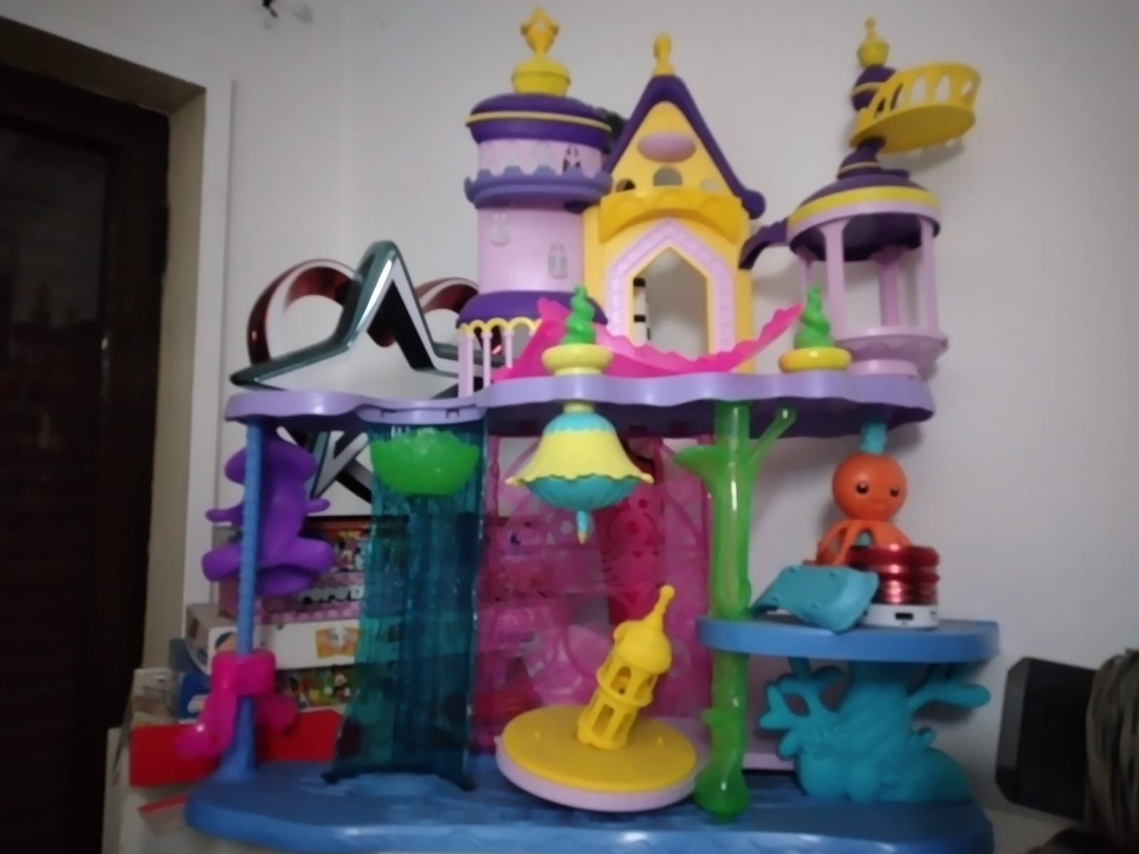 Casa castelo oceano brinquedo
