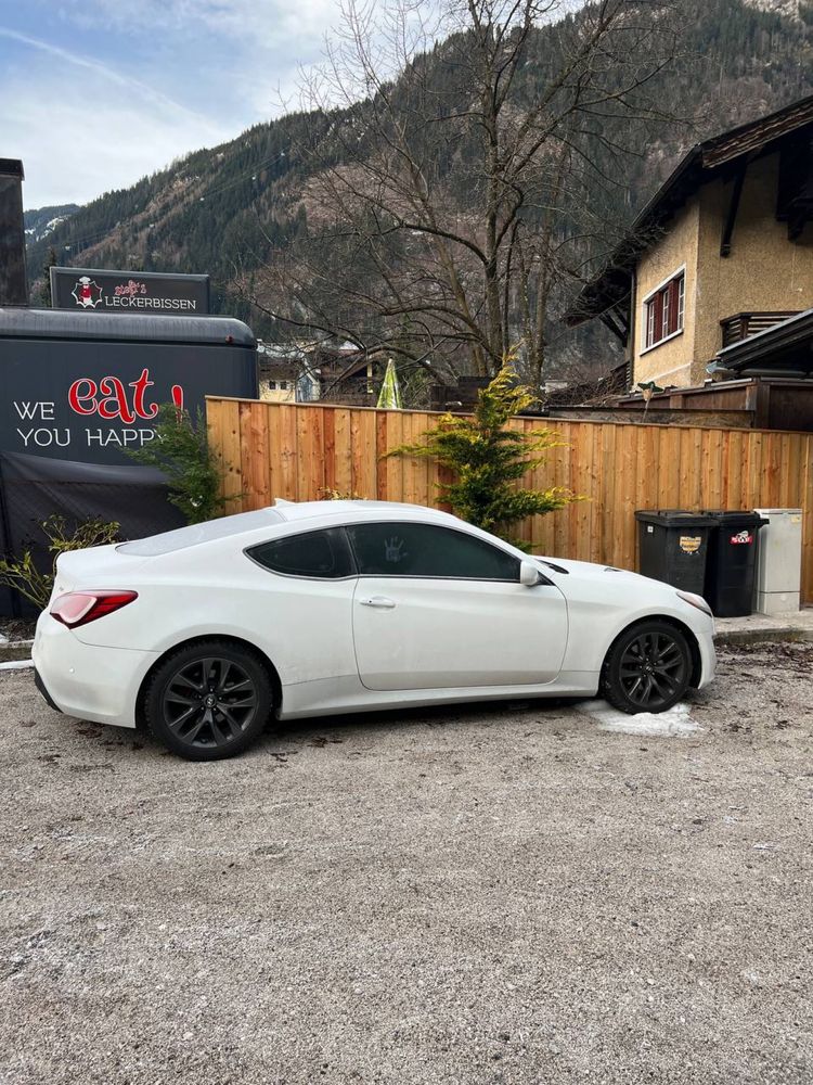 Hyundai Genesis Coupe