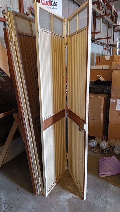 Portão de folha em ferro