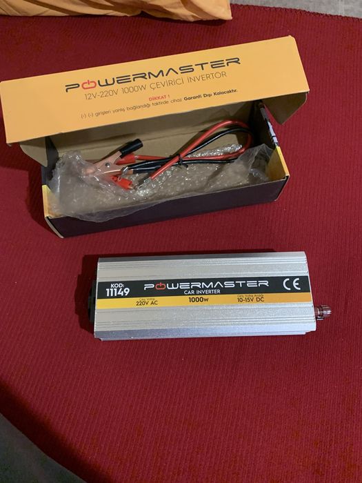 Инвертор Powermaster 12V–220V 1000W