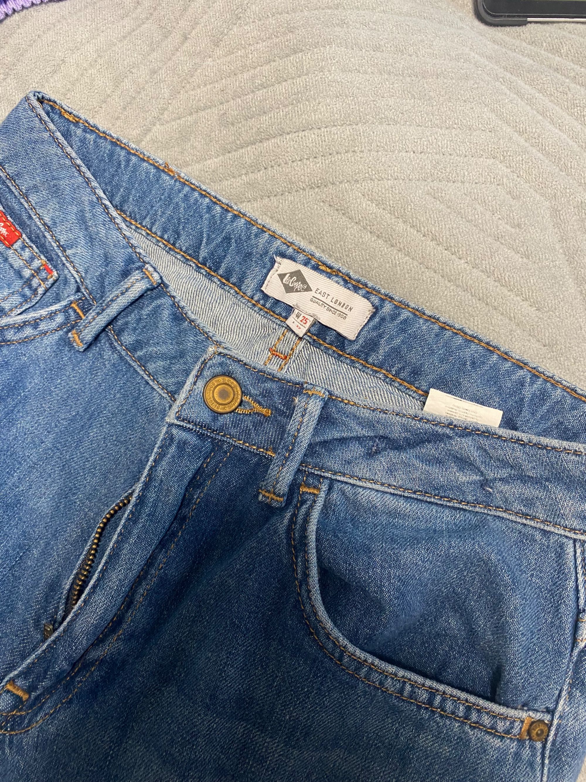 Джинсы Lee Cooper