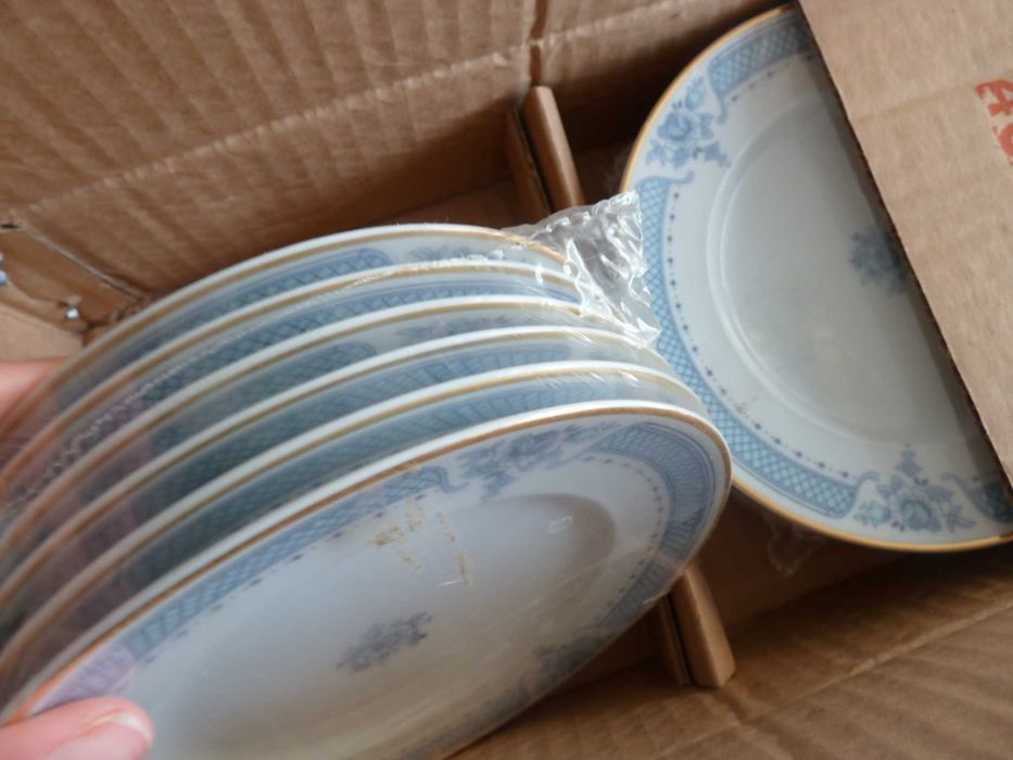 Serviço de Jantar, café e cha 70 peças