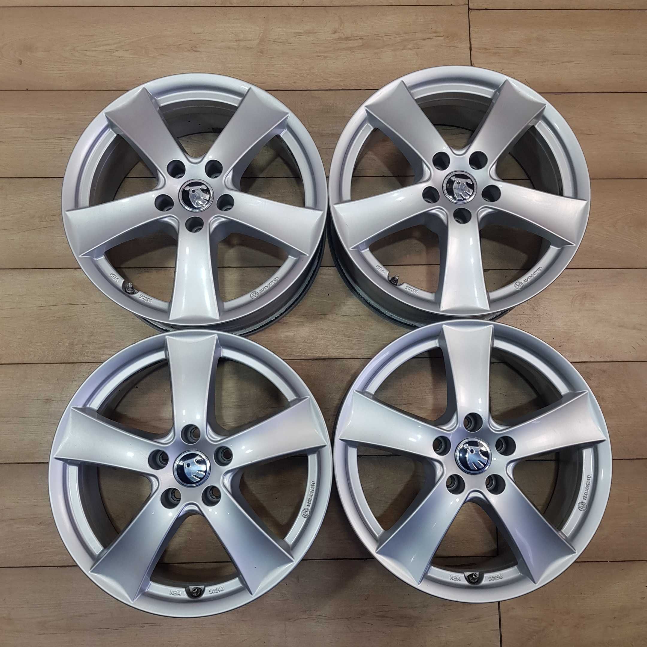 Диски Skoda R17 5x112 Superb Octavia Seat Шкода Volkswagen Gold Jetta