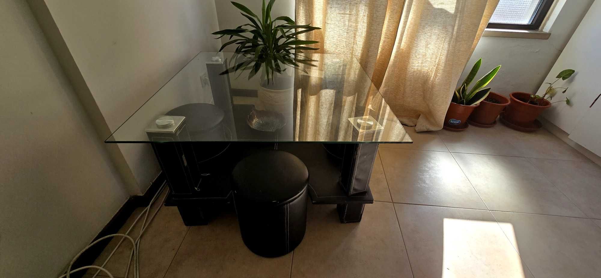 Mesa centro vidro + 4 mini sofás