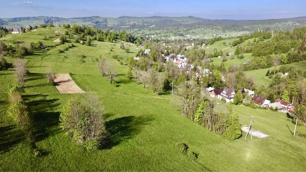 Widokowa działka z panoramą gór – 3200 m2