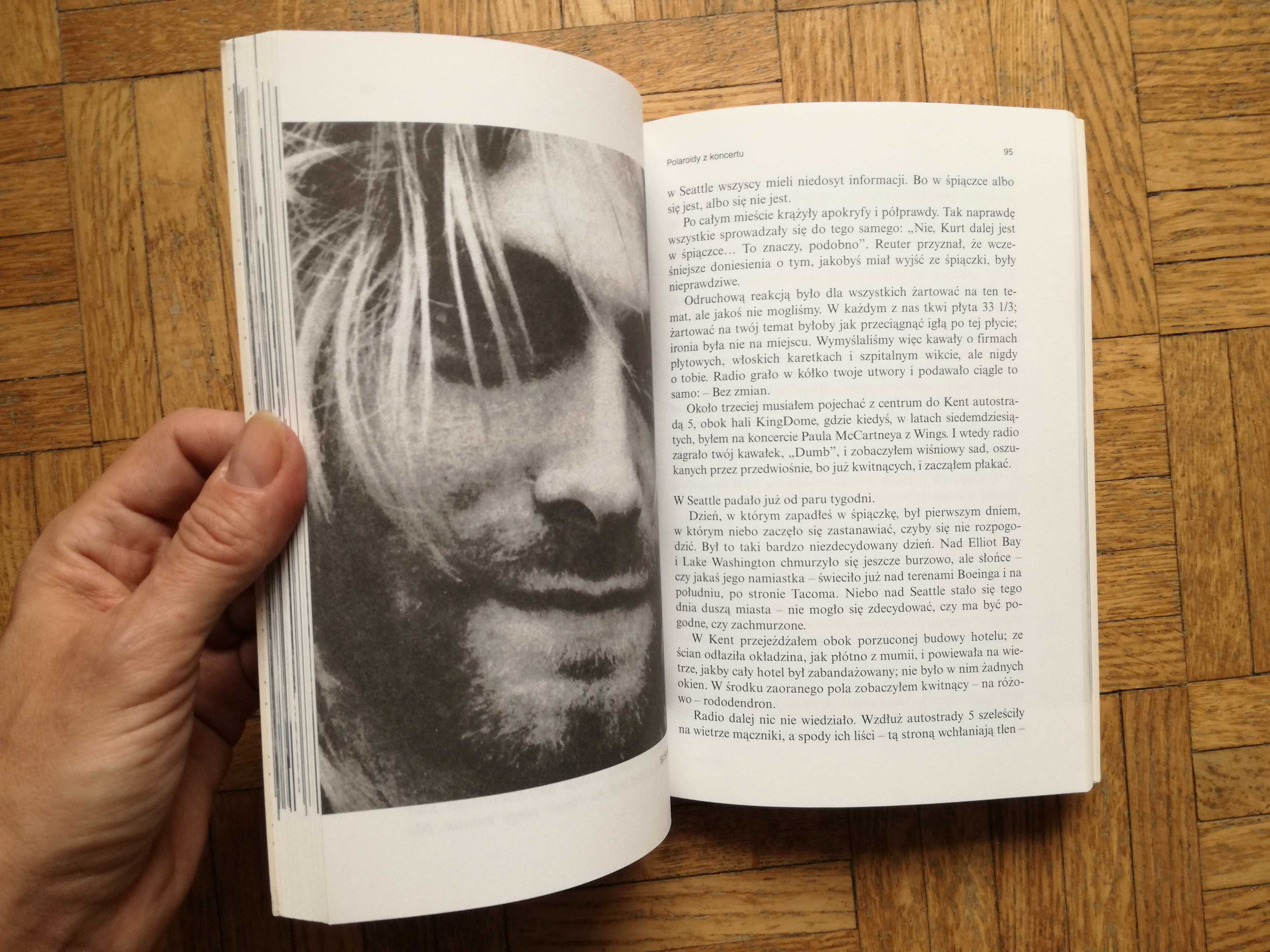 Polaroidy z koncertu, Douglas Coupland