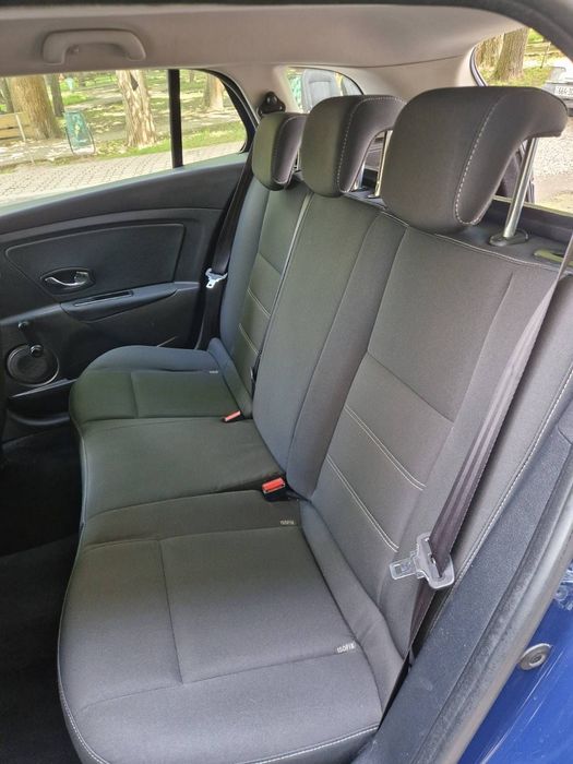 Рено меган універсал