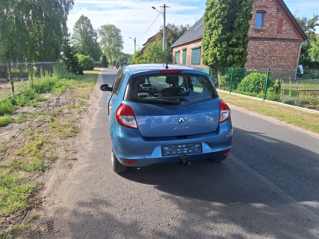 Renault Clio 2010 1.2 75km