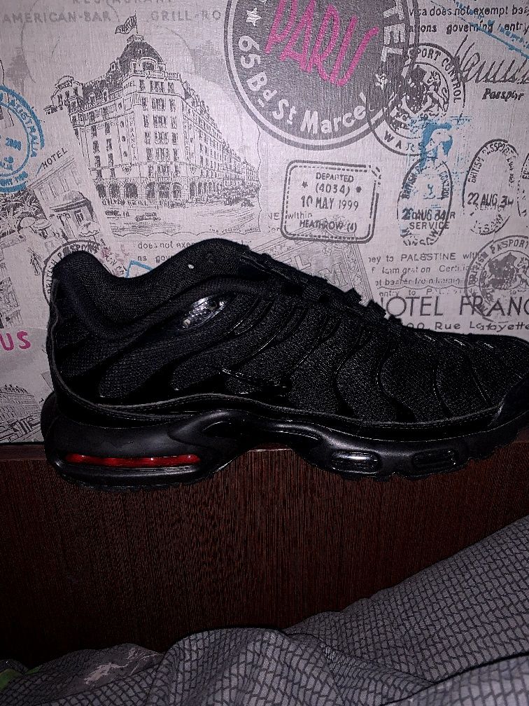 кросівки nike air max tn