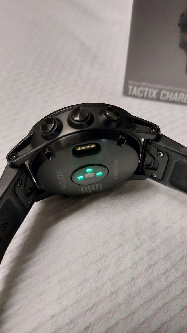 Relógio Garmin Tactix Charlie
