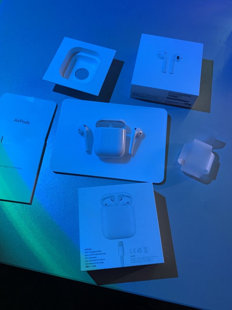 Airpods 2 хороший стан