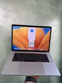 Macbook Pro 15 2017 i7 3.1GHz | 16Gb | 256 ssd Radeon Pro 555 2Gb