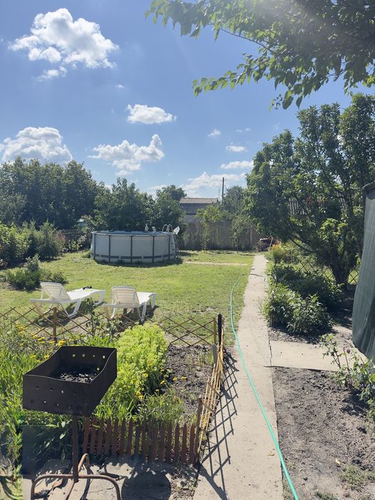 Продам дачу на пзто для отдыха и проживания с басейном