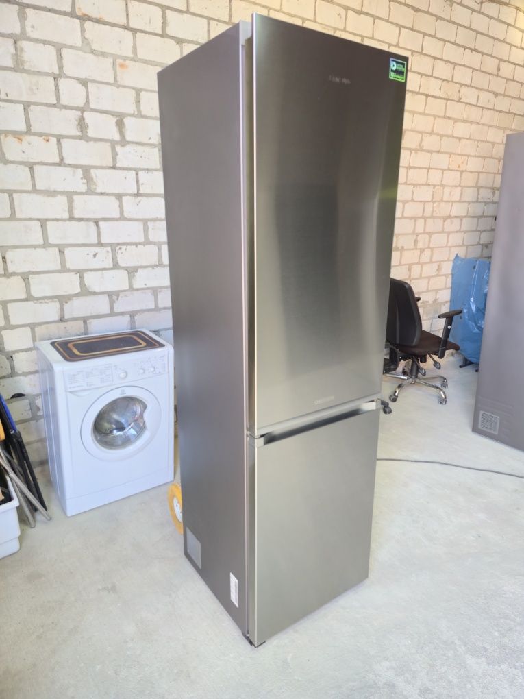 Холодильник Samsung RB36JB CHEF collection