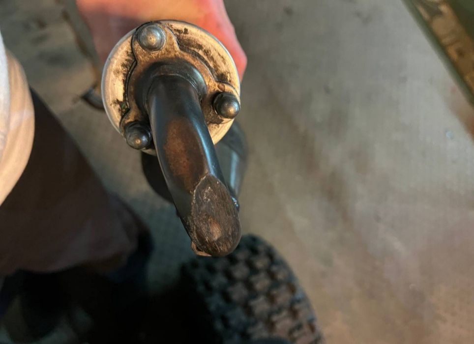 Резонатор-саксофон LEOVINCE TT, Yamaha Jog, Aerox, Neos.