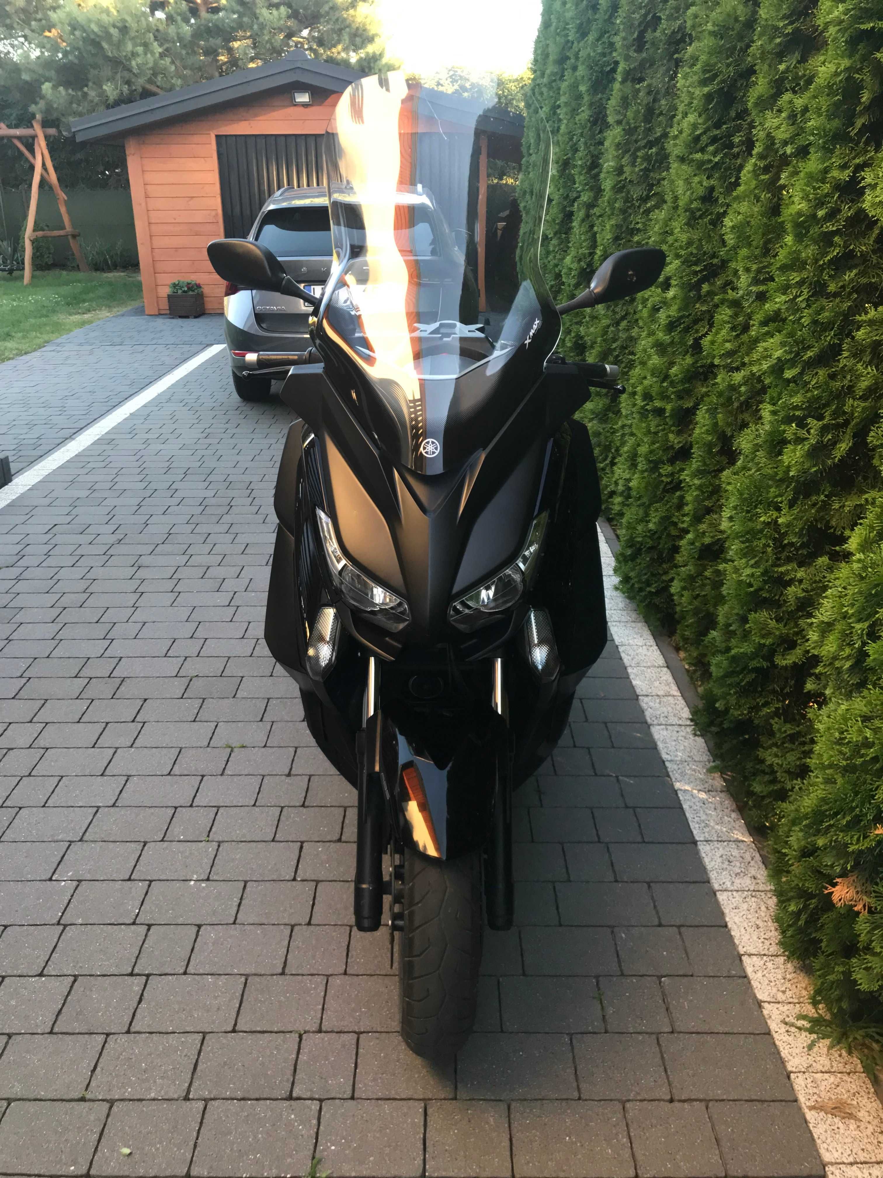YAMAHA X-Max 400, podgrzewane manetki, poszerzenie osłon na nogi