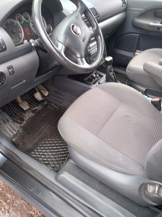 Автомобіль Seat Alhambra