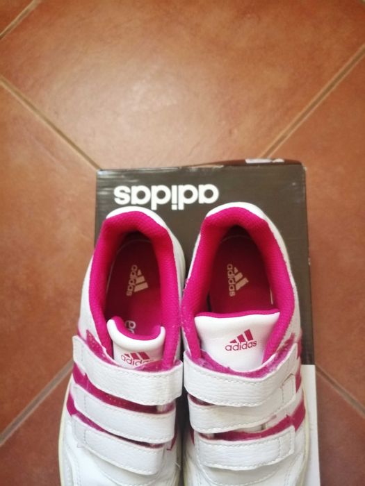 Tenis/sapatilhas Adidas 33 bom estado