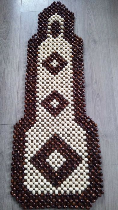 Деревяні масажні накидки в авто.