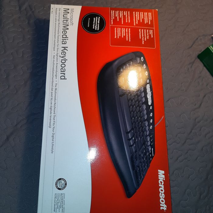 Klawiatura Microsoft Multimedia PS 2