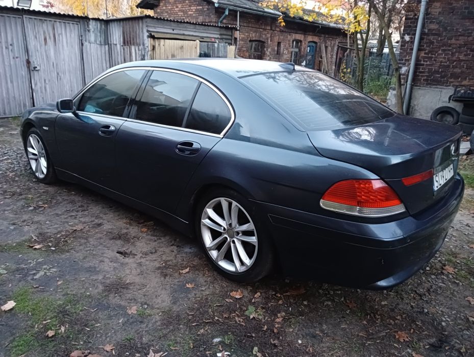 BMW 740D V8 2002 Automat alu 19 komforty Xenon roletki