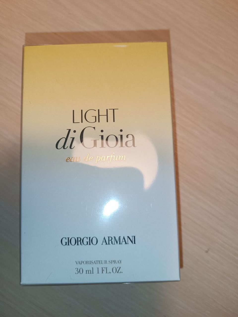 Giorgio Armani Light di Gioia.

ПарфумовGiorgio Armani Light di Gioia.