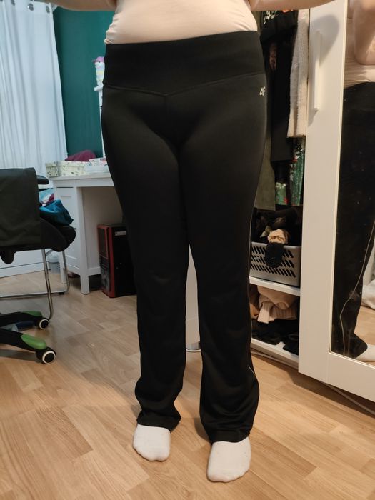 Spodnie dresowe 4F