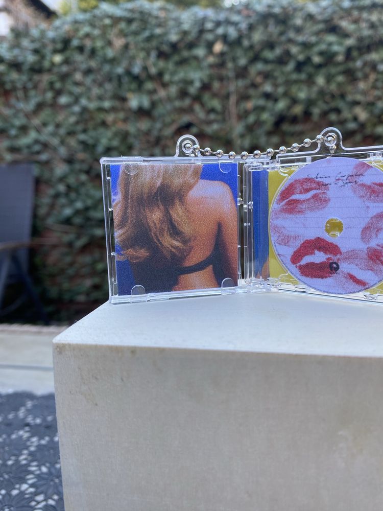 Brelok cd nfc Sabrina Carpenter - Short and Sweet
