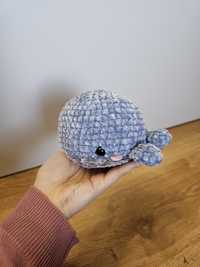 Wieloryb handmade szydełko amigurumi rękodzieto wtóczka