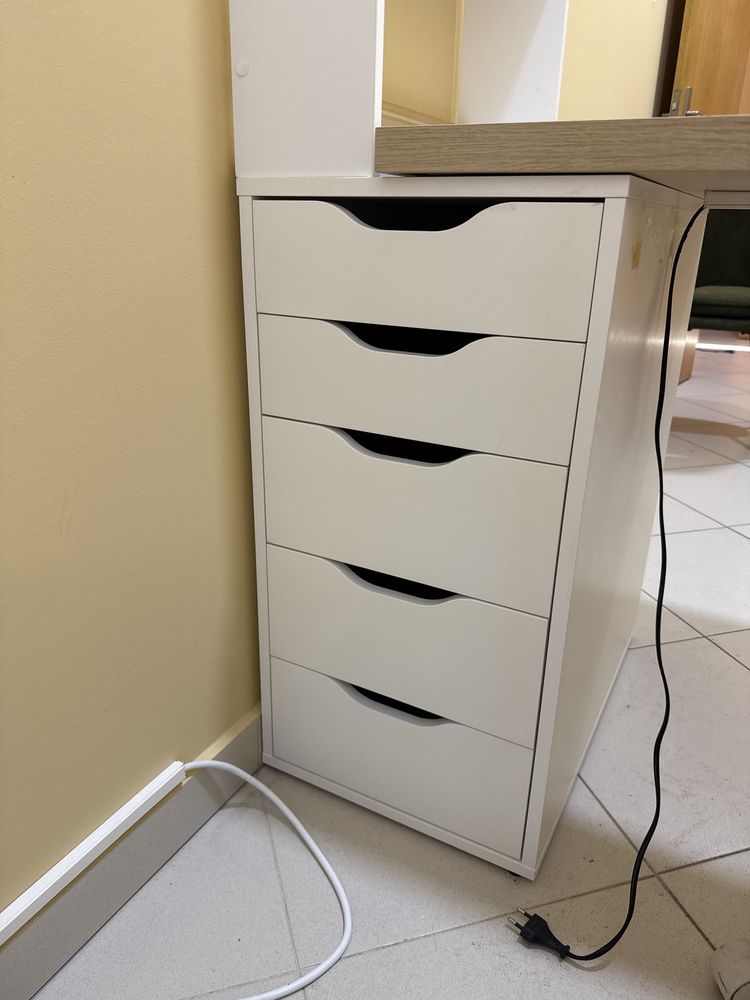 Secretaria com modulo de gavetas ikea
