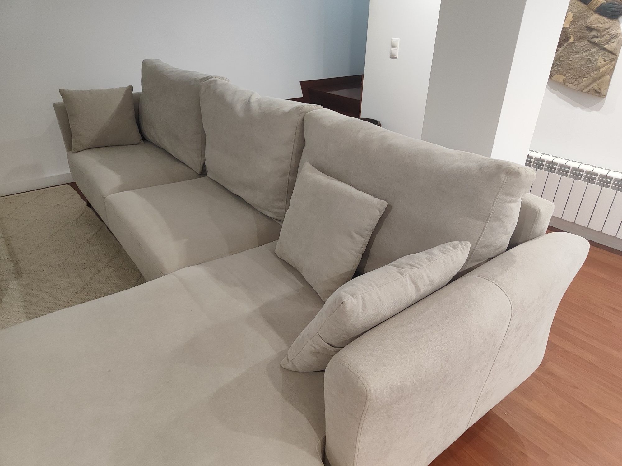 Sofá com Chaise JOM PORTIMÃO