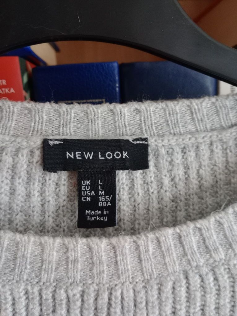 Szary sweter crop top
