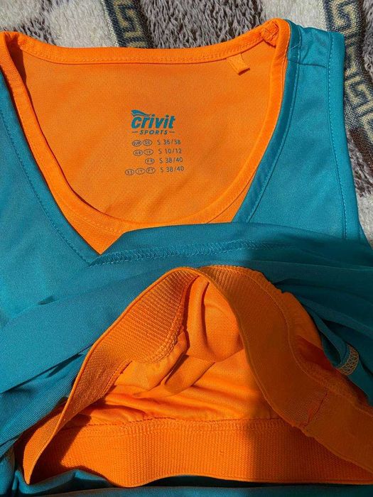 Костюм комплект для спорта фитнеса майка с поддержкой груди бриджи топ