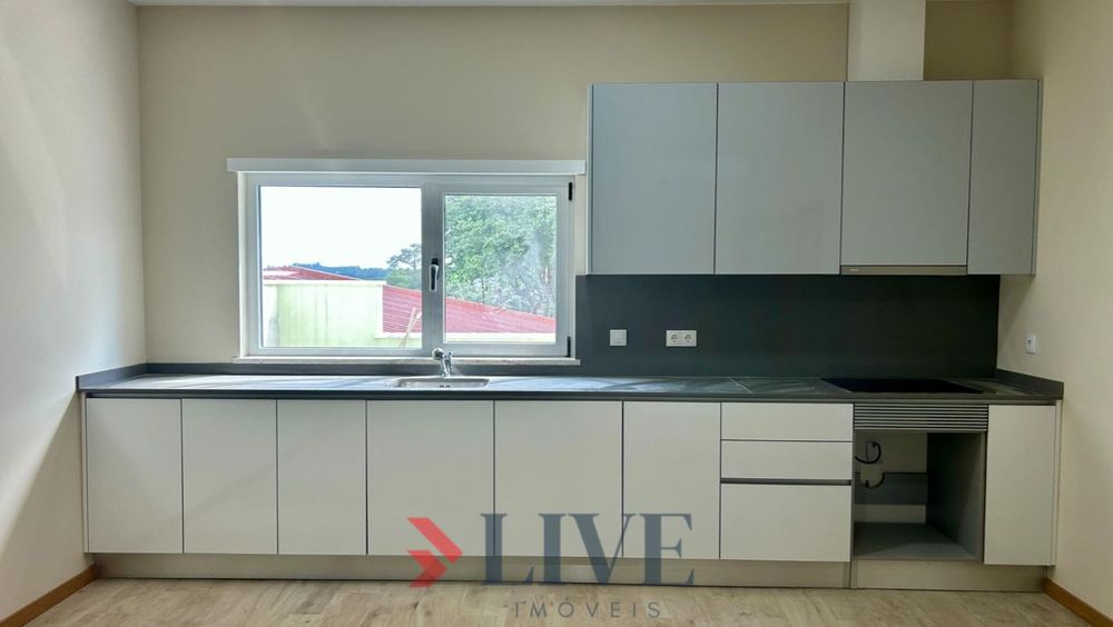 Apartamento T1+1 para venda em Viseu